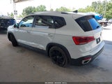 Volkswagen Taos 1.5T Se 3VVLX7B23NM024931 photo