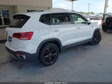 Volkswagen Taos 1.5T Se 3VVLX7B23NM024931 photo