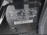 Hyundai Elantra Limited KMHD84LF4JU492104 photo