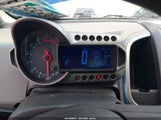 Chevrolet Sonic Lt Auto 1G1JC5SH2E4132228 fotografie