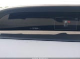 Toyota Prius Two JTDKBRFU7H3053354 снимка