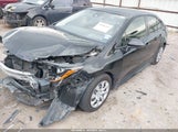 Toyota Corolla Le JTDEPMAE8NJ227070 снимка