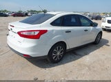 Ford Focus S 1FADP3E27DL185487 fotografie