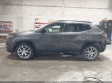 Jeep Compass Latitude Lux 4X4 3C4NJDFB1NT199721 снимка