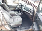 Toyota Highlander Le 5TDBZRFH5KS969986 снимка