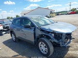 Toyota Corolla Cross L 7MUAAABG8RV102518 fotografie