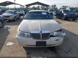 Lincoln Town Car Cartier 1LNHM83W6YY838127 снимка