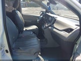 Toyota Sienna Le 5TDJZ3DC1LS238165 снимка