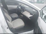 Toyota Corolla Le 5YFEPRAE4LP120300 снимка