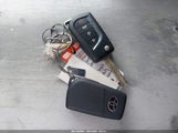 Toyota Corolla Le 5YFEPMAE1NP322260 снимка