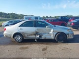 Toyota Camry Le 4T1BE32K05U985583 снимка