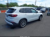BMW X5 xDrive40I 5UXCR6C08P9P17137 fotografie