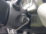 Toyota Rav4 Xle JTMWFREV0HJ110103 снимка
