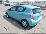 Toyota Prius C One JTDKDTB35C1002038 снимка