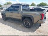 Toyota Tacoma Trd Off Road 4Wd 3TMLB5JN2RM042954 fotografie