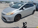 Toyota Prius Three JTDKN3DU0D5646690 снимка