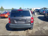 Jeep Patriot Latitude 1C4NJRFB1FD417788 снимка