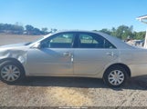 Toyota Camry Le 4T1BE32KX3U746037 снимка