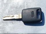 Audi A4 WAUJC68E15A031898 fotografie
