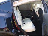 Tesla Model Y Long Range Dual Motor All-Wheel Drive 7SAYGDED9SF278016 fotografie
