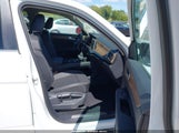 Volkswagen Atlas 2.0T Se W/Technology 1V2HR2CA4SC541724 photo