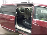 Chrysler Pacifica Touring L 2C4RC1BG7JR101008 снимка