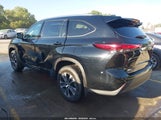 Toyota Highlander Xle 5TDGZRBHXMS160613 photo
