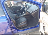 Ford Focus Titanium 1FADP3N28DL262254 fotografie