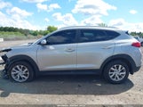Hyundai Tucson Value KM8J3CA47LU207413 снимка