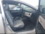 Toyota Corolla Le 5YFBURHE9GP418638 снимка