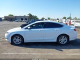 Chrysler 200 Limited 1C3CCCAB1FN648162 снимка