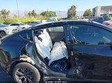 Tesla Model Y Long Range Dual Motor All-Wheel Drive 7SAYGDED3SF231189 снимка