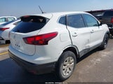 Nissan Rogue Sport S JN1BJ1CP6JW182549 снимка