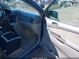 Toyota Sienna Le 5TDKK4CC5AS315259 снимка