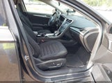 Ford Fusion Se 3FA6P0HD1FR210246 снимка