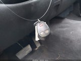 GMC Sierra  Sle 1GTR2VE31BZ275442 снимка