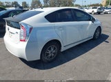 Toyota Prius Two JTDKN3DU8E1764639 снимка