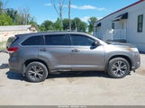 Toyota Highlander Le 5TDBZRFH5JS896150 снимка