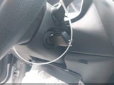 Toyota Corolla Le 5YFEPMAE1NP282813 снимка