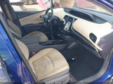 Toyota Prius Two JTDKBRFU2G3513390 снимка
