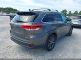 Toyota Highlander Xle 5TDJZRFH8JS831482 снимка