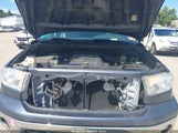 Toyota Tundra Grade 5.7L V8 5TFDY5F18AX143035 fotografie