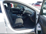 Chevrolet Malibu Fwd 1Lt 1G1ZD5ST5RF123814 fotografie