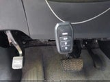 Toyota Prius Two JTDKN3DU8D1730151 снимка