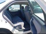 Toyota Camry Le JT2BG22K1Y0531209 снимка