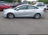 Chevrolet Cruze Ls Auto 1G1BC5SM3J7196773 снимка
