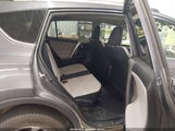 Toyota Rav4 Xle 2T3RFREV7JW751284 снимка