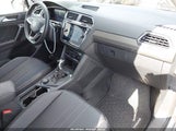 Volkswagen Tiguan 2.0T Se/2.0T Wolfsburg Edition 3VV2B7AX3RM137808 снимка