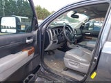 Toyota Tundra Limited 5.7L V8 5TFFY5F17AX076808 photo