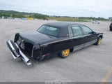 Cadillac Fleetwood Brougham 1G6DW52P5SR710522 снимка